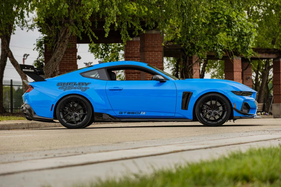 2026 Ford Shelby Mustang - Image 28 of 31