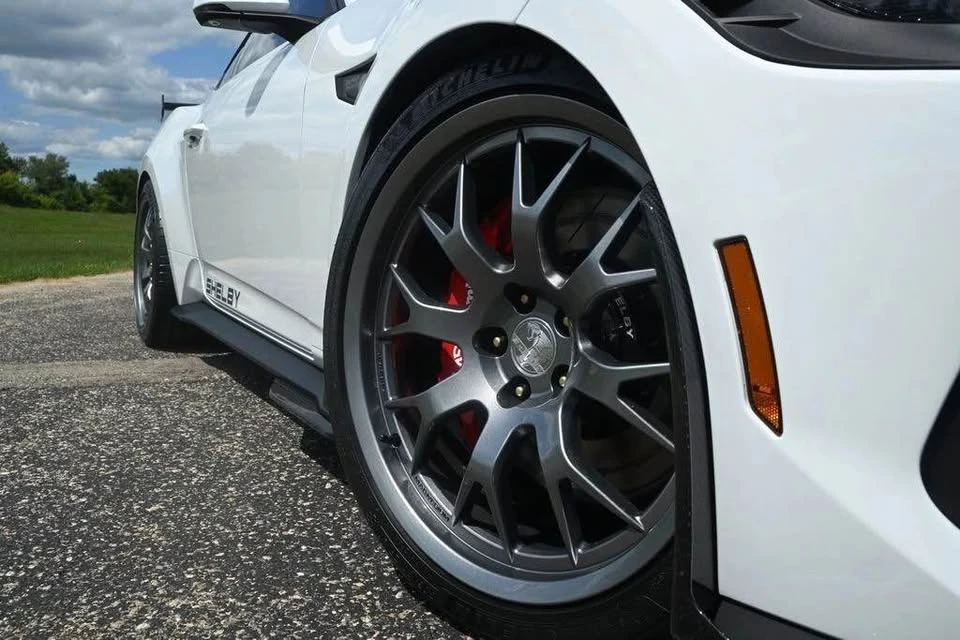 2026 Ford Shelby Mustang - Image 8 of 13