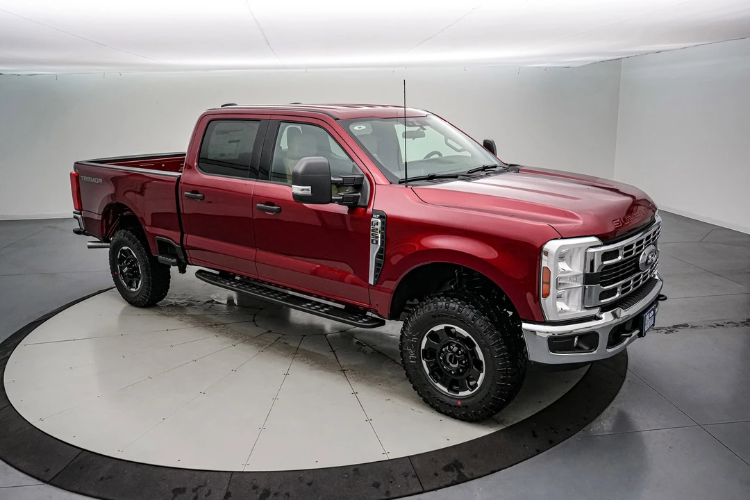 2026 Ford Super Duty 5th Gen - Image 2 of 21