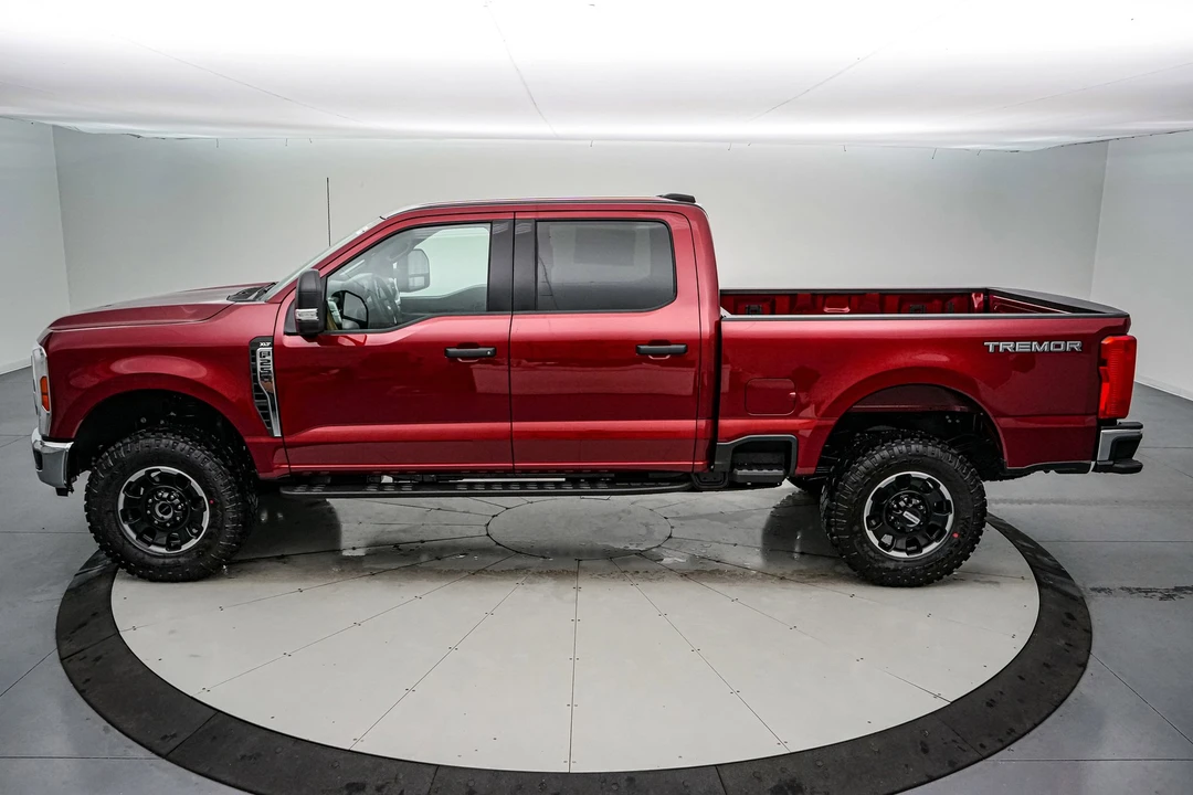 2026 Ford Super Duty 5th Gen - Image 9 of 21