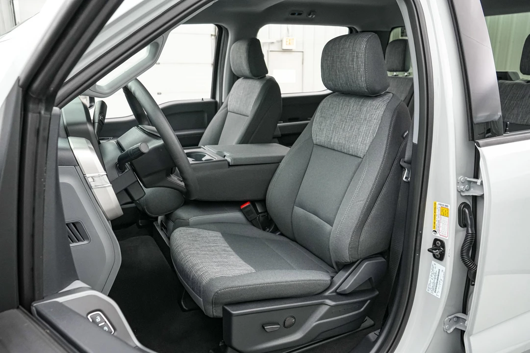 2026 Ford Super Duty 5th Gen - Image 15 of 21
