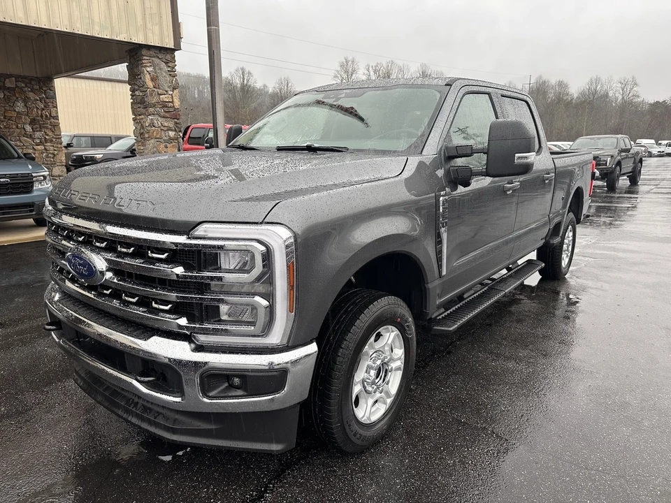 2026 Ford Super Duty 5th Gen - Image 2 of 21