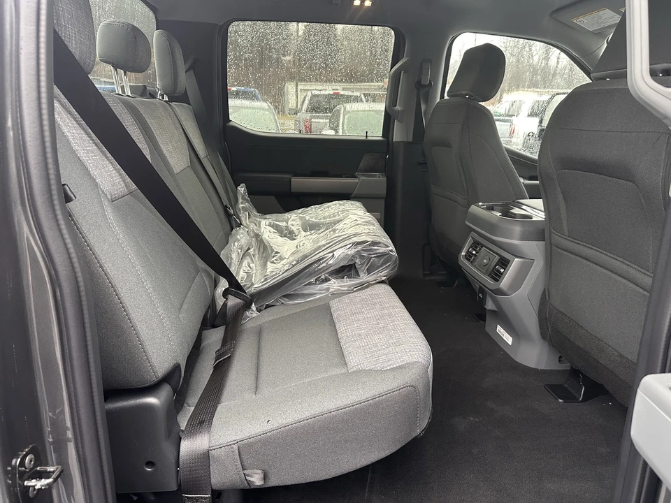 2026 Ford Super Duty 5th Gen - Image 17 of 21