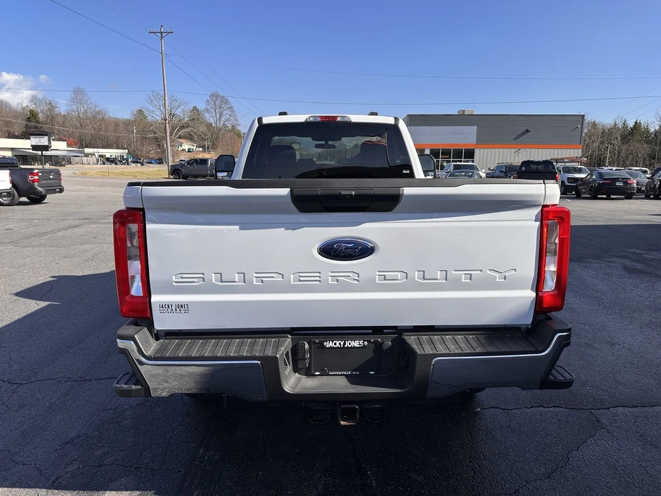 2026 Ford Super Duty 5th Gen - Image 7 of 12