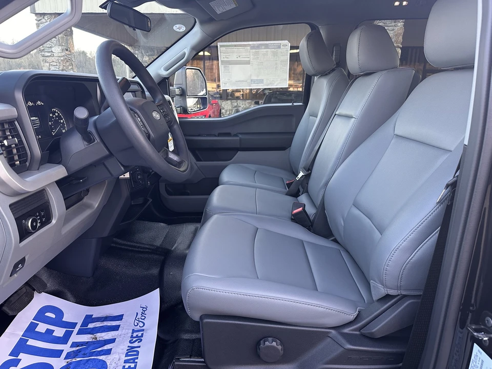 2026 Ford Super Duty 5th Gen - Image 9 of 21