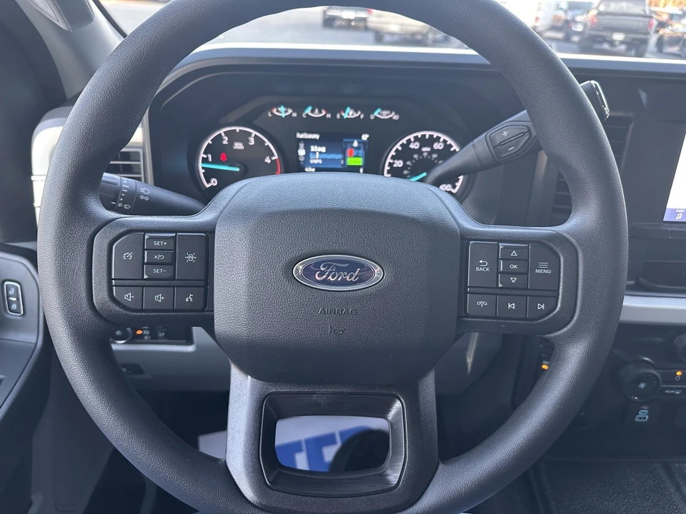 2026 Ford Super Duty 5th Gen - Image 19 of 21