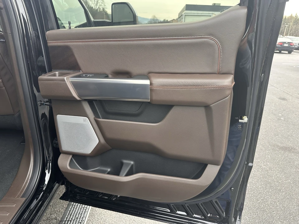 2026 Ford Super Duty 5th Gen - Image 18 of 21