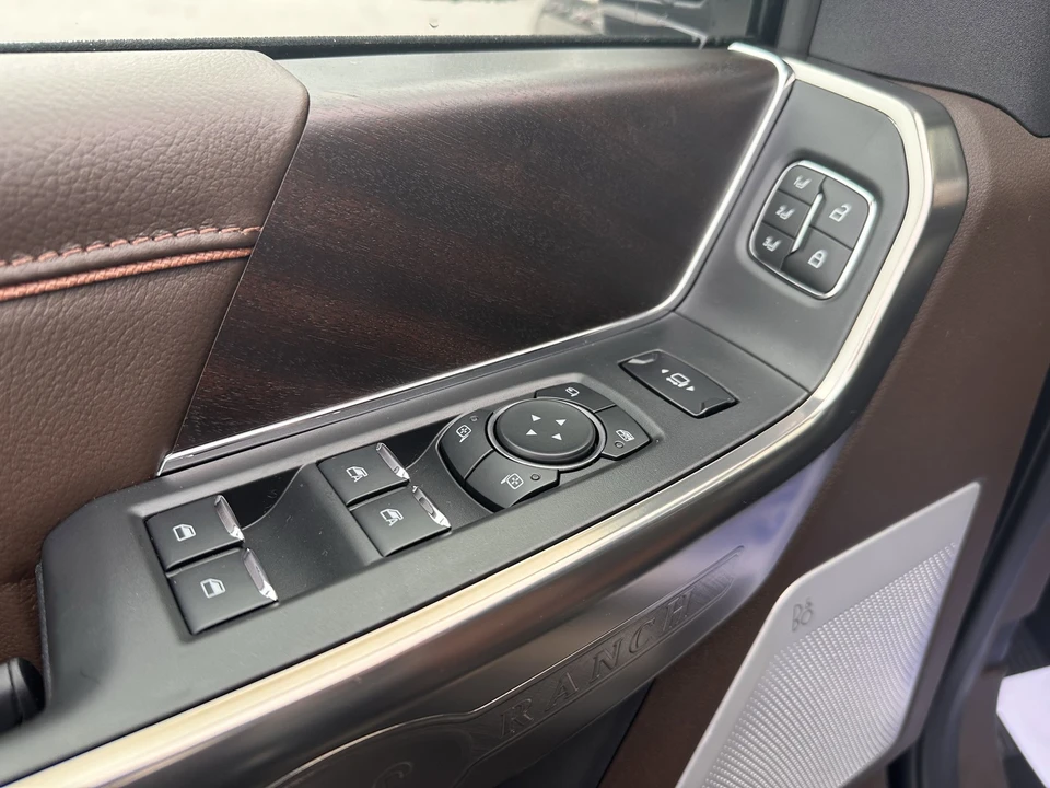 2026 Ford Super Duty 5th Gen - Image 20 of 21