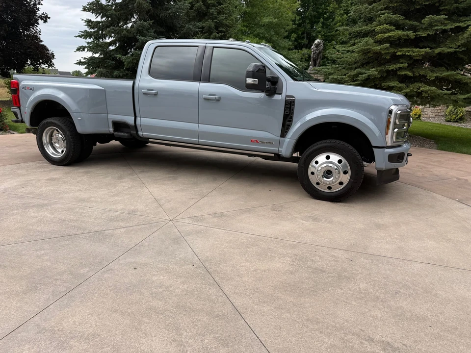 2026 Ford Super Duty 5th Gen - Image 11 of 31