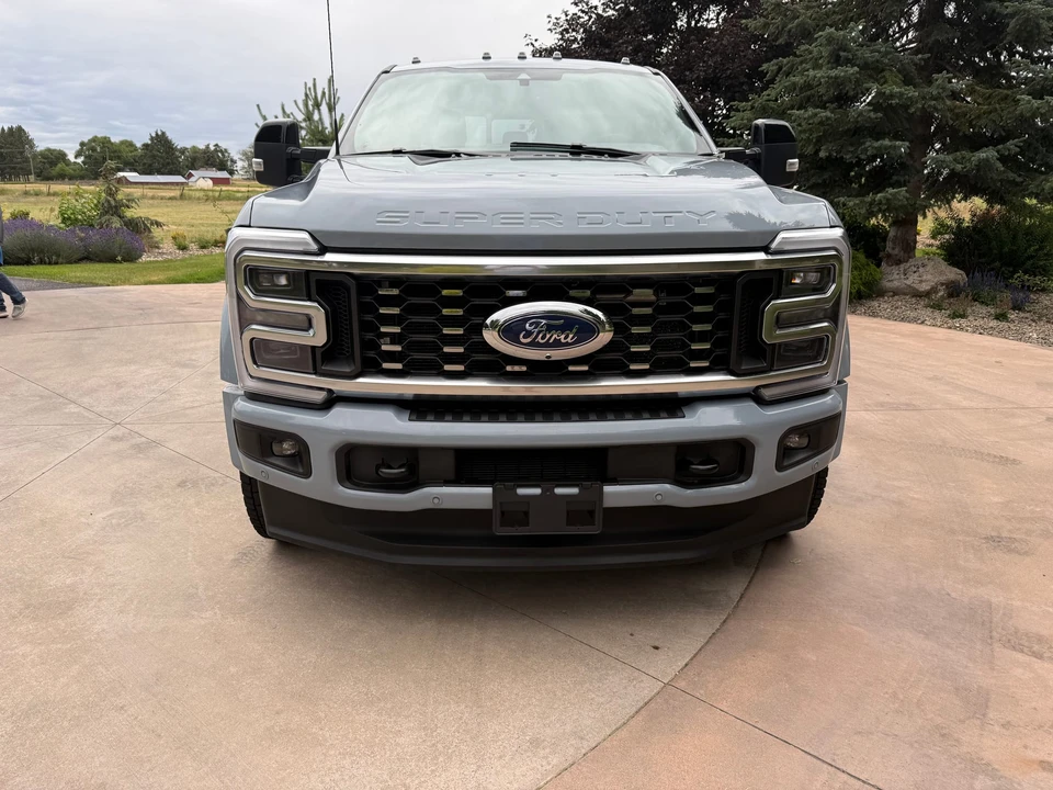 2026 Ford Super Duty 5th Gen - Image 13 of 31