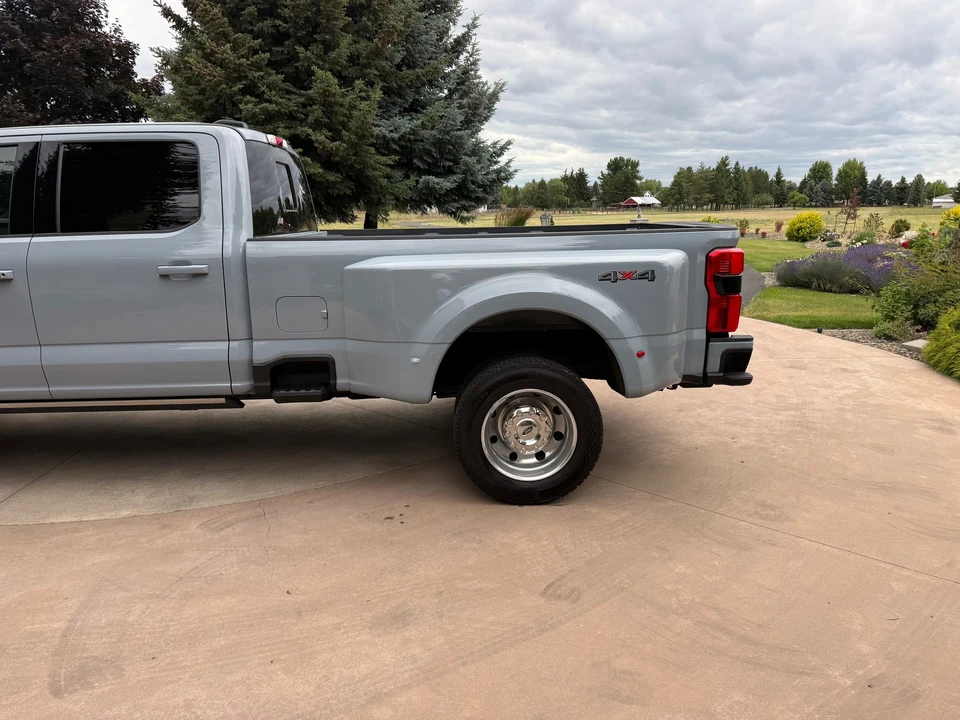 2026 Ford Super Duty 5th Gen - Image 22 of 31
