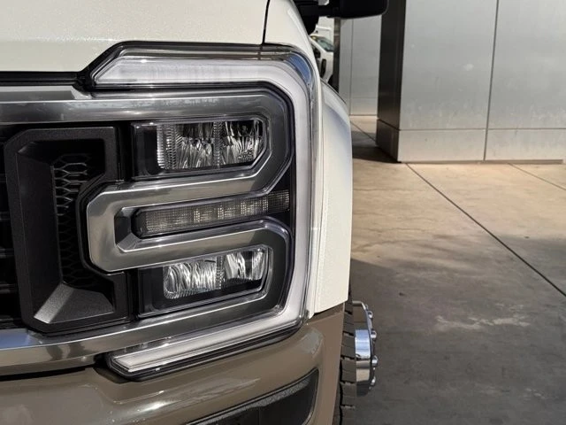 2026 Ford Super Duty 5th Gen - Image 8 of 12