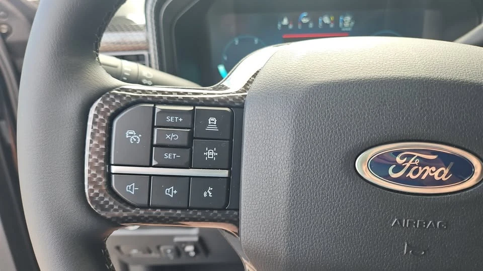 2026 Ford Super Duty 5th Gen - Image 14 of 19