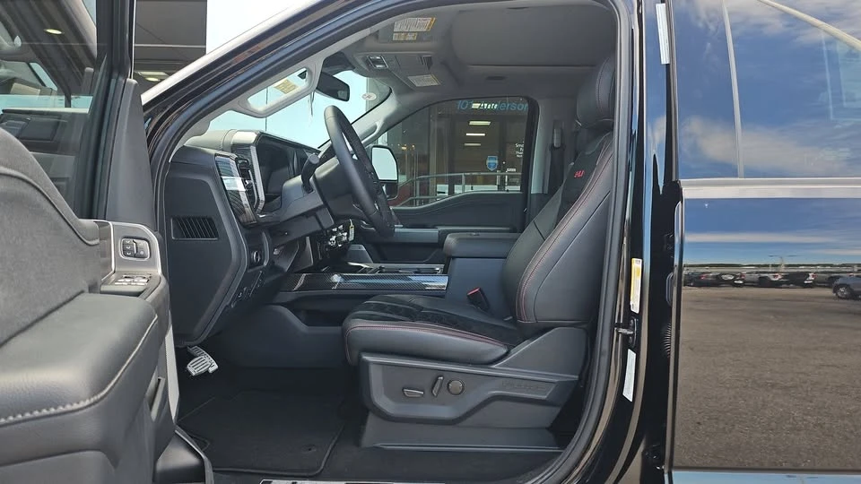 2026 Ford Super Duty 5th Gen - Image 10 of 19