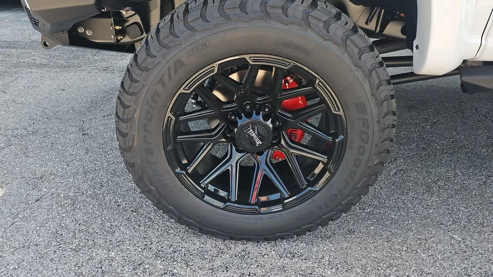 2026 Ford Super Duty 5th Gen - Image 10 of 20