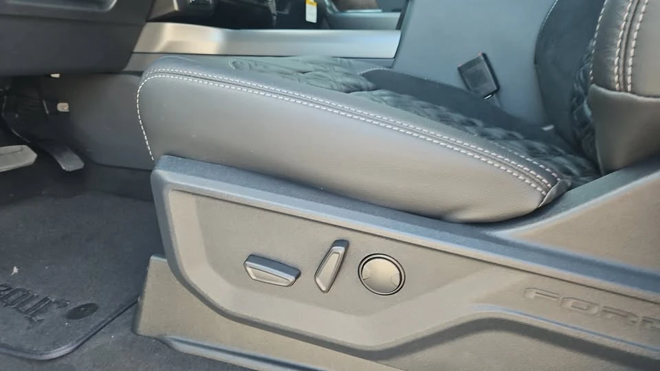 2026 Ford Super Duty 5th Gen - Image 12 of 20