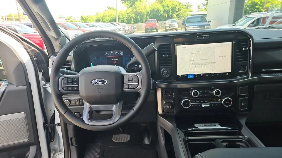 2026 Ford Super Duty 5th Gen - Image 16 of 20