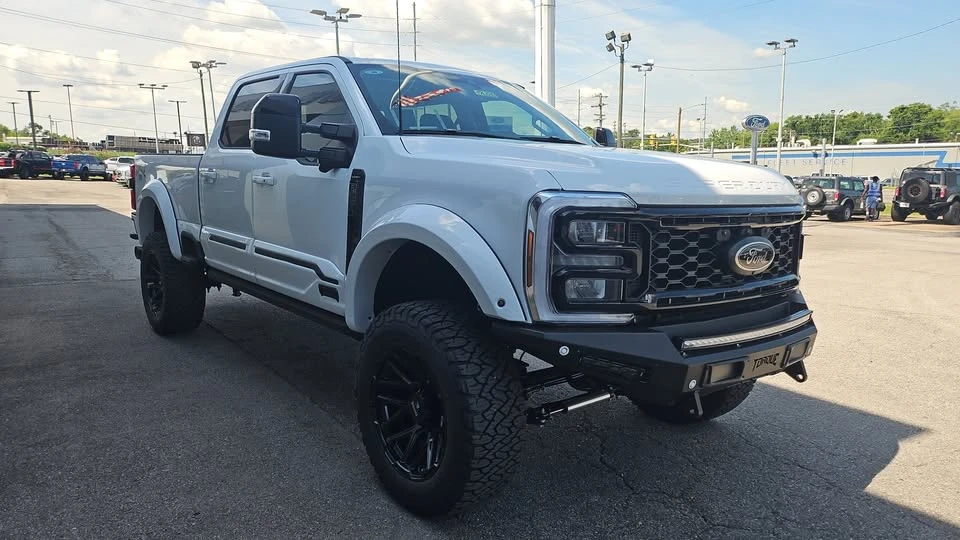 2026 Ford Super Duty 5th Gen - Image 8 of 20
