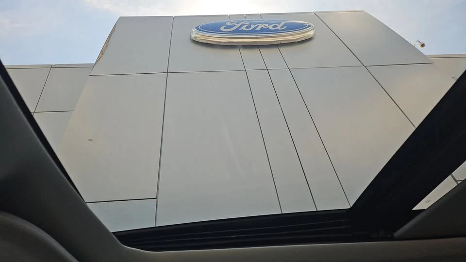 2026 Ford Super Duty 5th Gen - Image 17 of 20