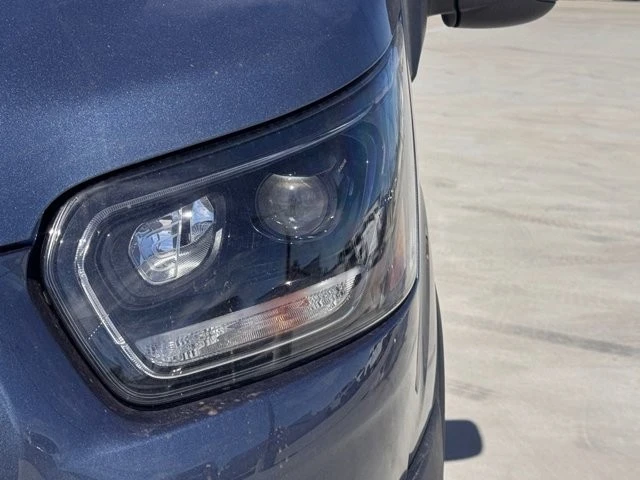 2026 Ford Transit - Image 8 of 12