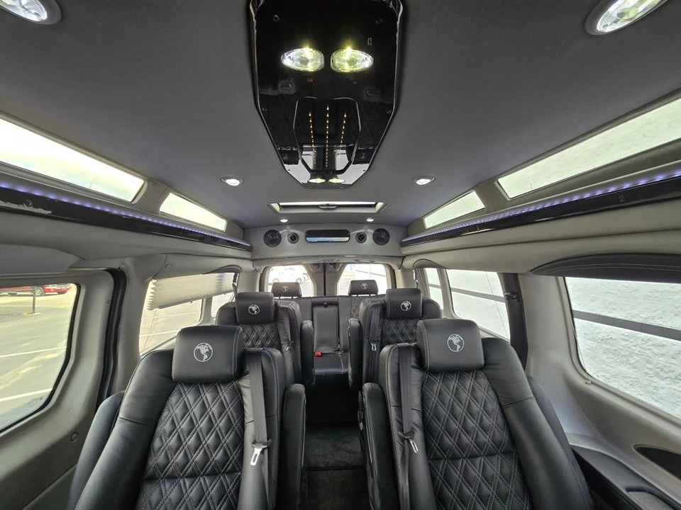 2026 Ford Transit - Image 2 of 21