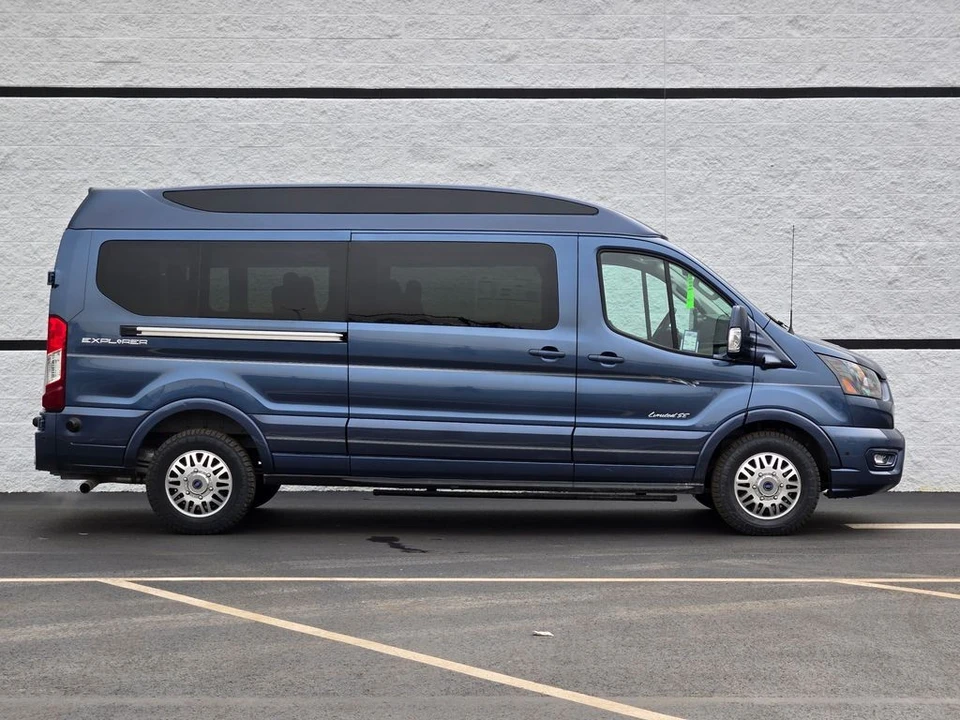 2026 Ford Transit - Image 10 of 12