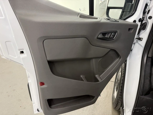 2026 Ford Transit - Image 11 of 12