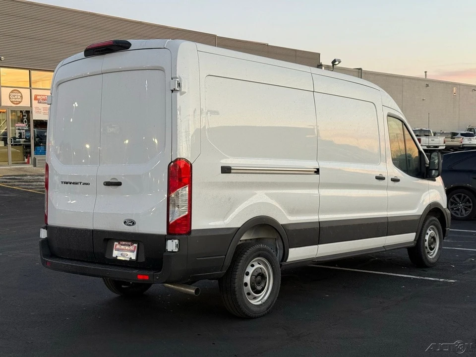 2026 Ford Transit - Image 6 of 12
