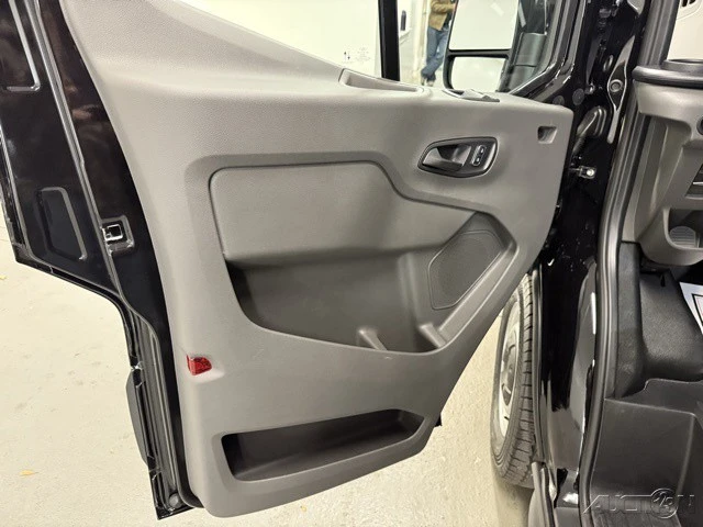 2026 Ford Transit - Image 10 of 12