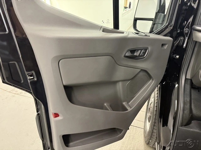 2026 Ford Transit - Image 11 of 12
