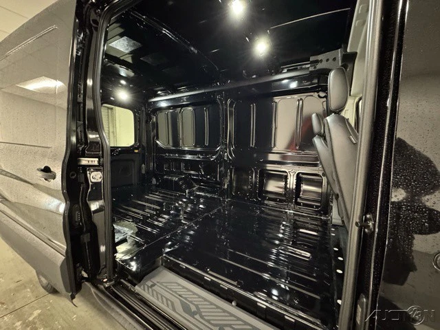 2026 Ford Transit - Image 5 of 12