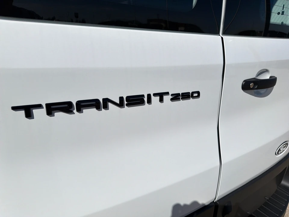 2026 Ford Transit - Image 11 of 31