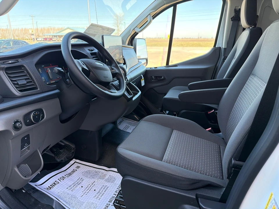 2026 Ford Transit - Image 24 of 31