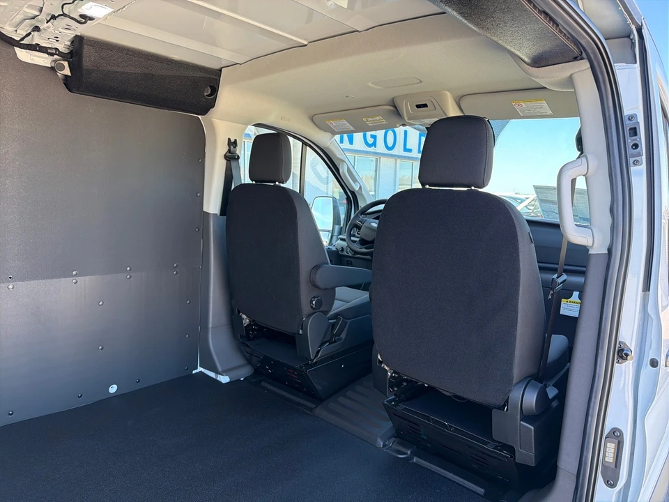 2026 Ford Transit - Image 13 of 31