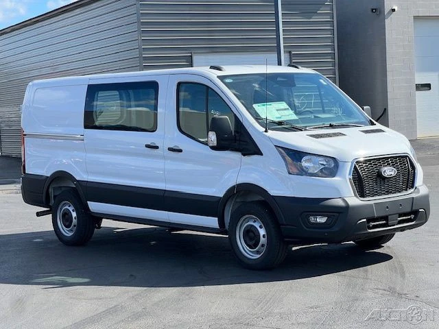 2026 Ford Transit - Image 9 of 12