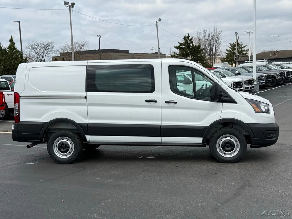 2026 Ford Transit - Image 7 of 12