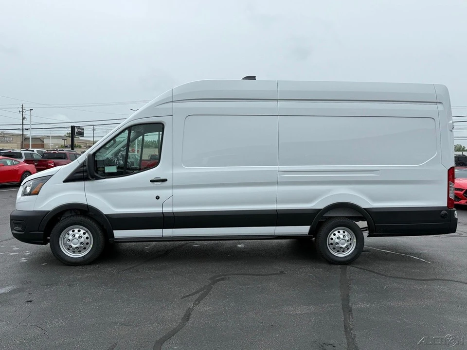 2026 Ford Transit - Image 2 of 24
