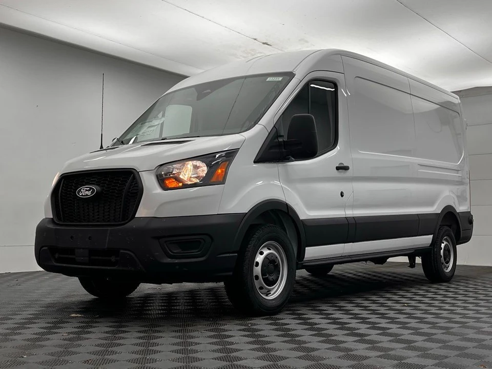 2026 Ford Transit - Image 11 of 12