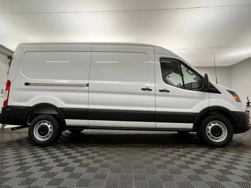 2026 Ford Transit - Image 4 of 12