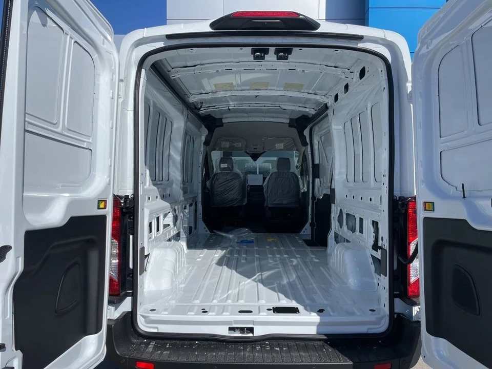 2026 Ford Transit - Image 7 of 11