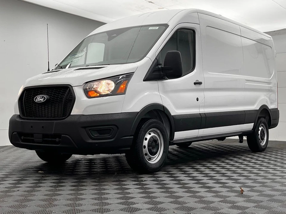 2026 Ford Transit - Image 11 of 12