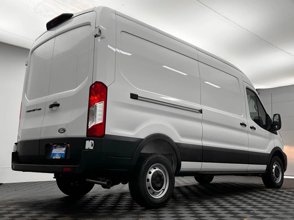 2026 Ford Transit - Image 6 of 12