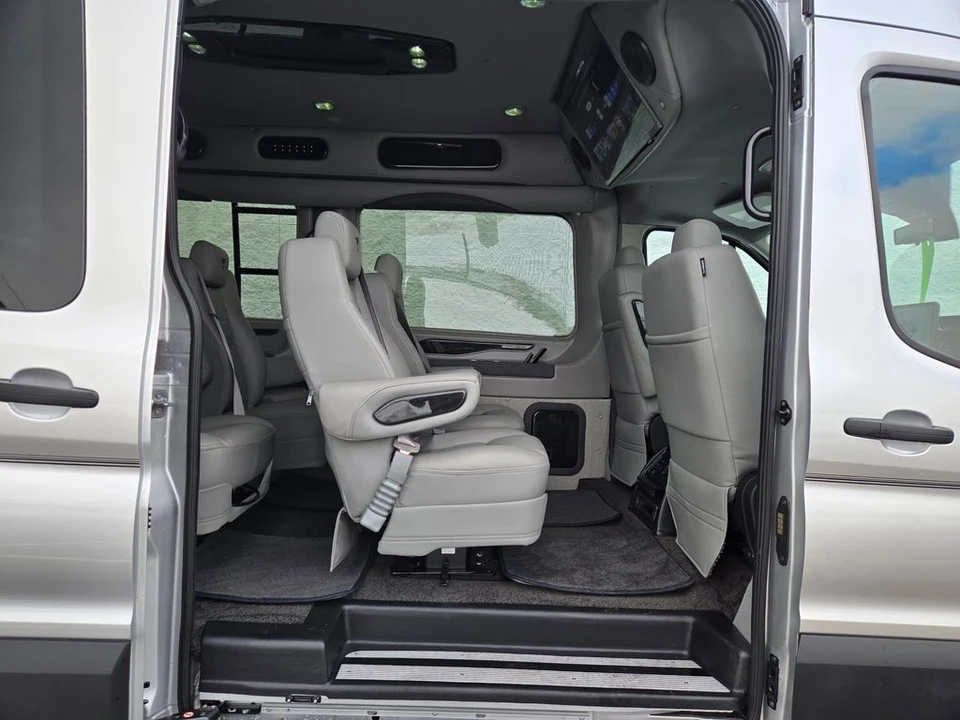 2026 Ford Transit - Image 12 of 12