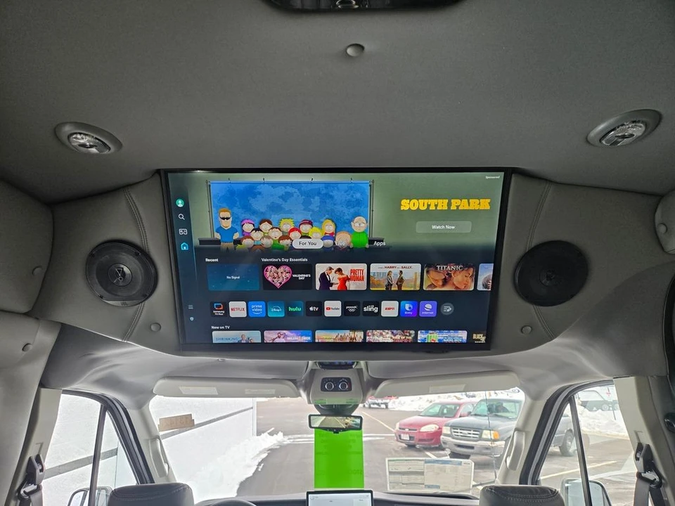 2026 Ford Transit - Image 5 of 12