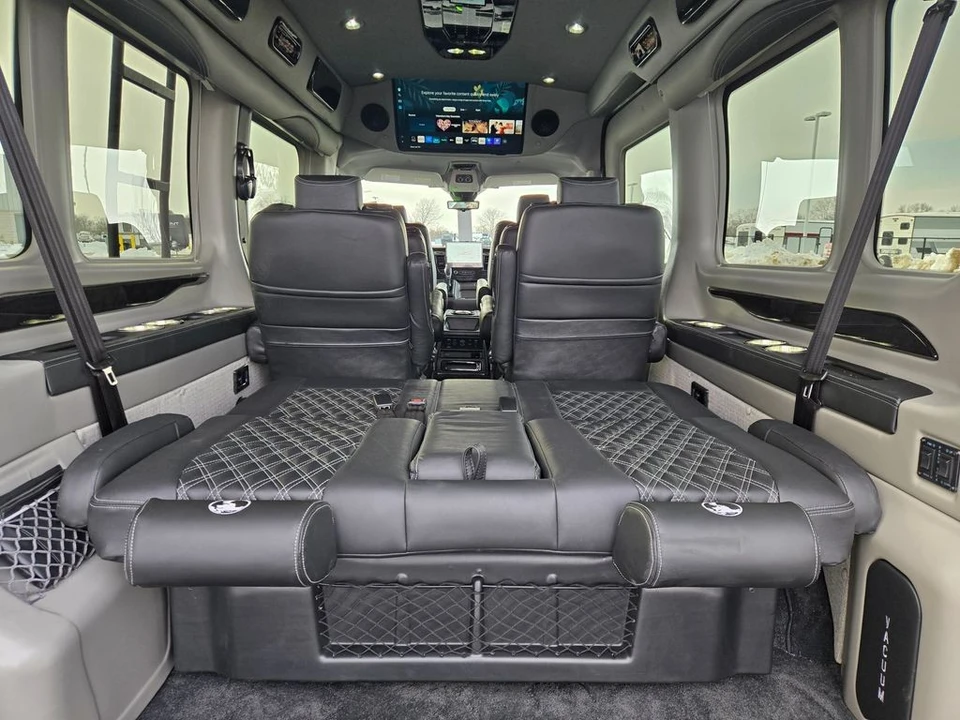2026 Ford Transit - Image 5 of 12