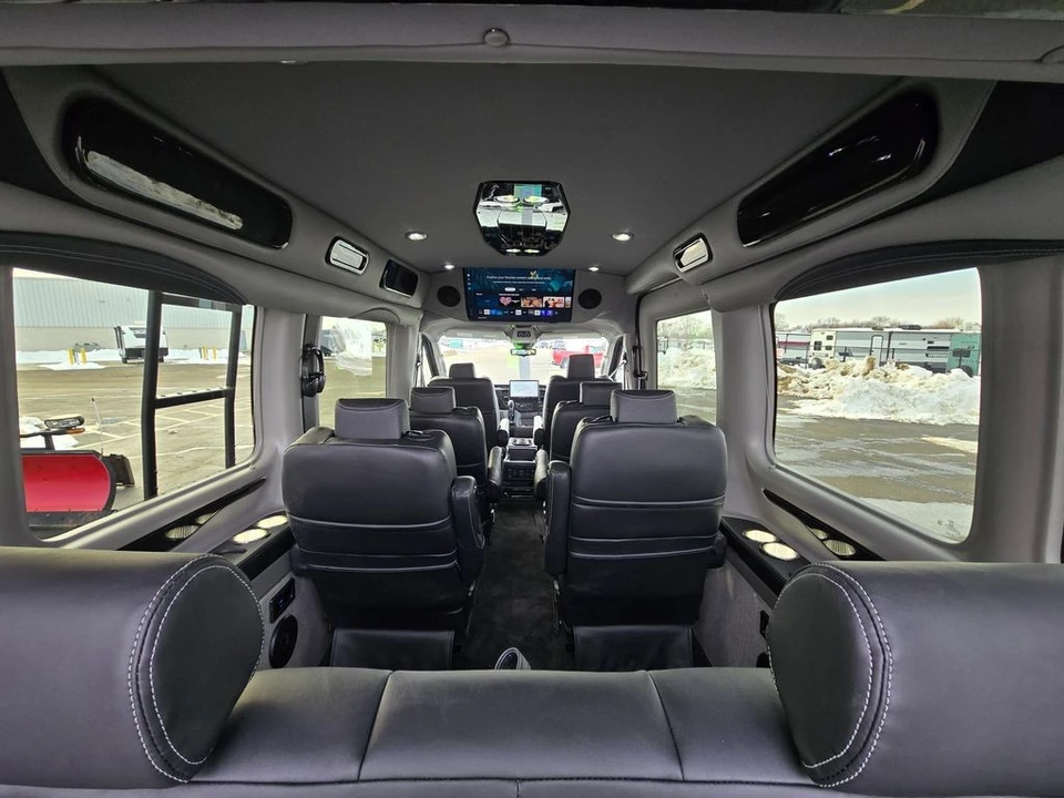 2026 Ford Transit - Image 3 of 12
