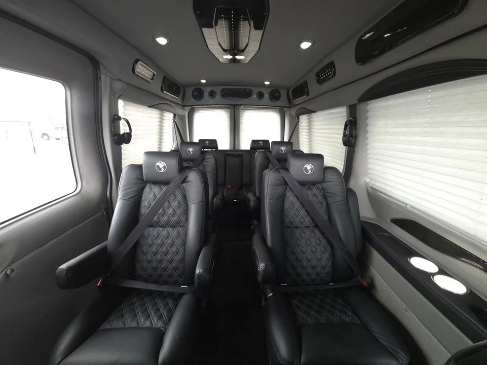 2026 Ford Transit - Image 2 of 12