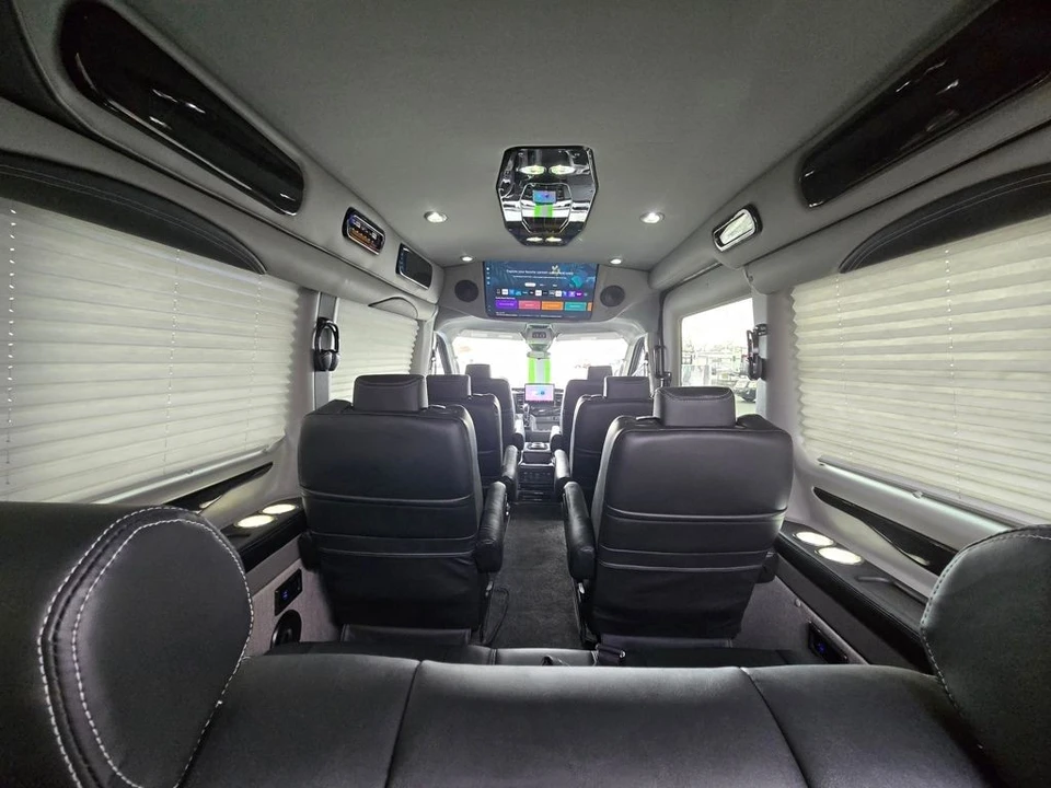 2026 Ford Transit - Image 3 of 12
