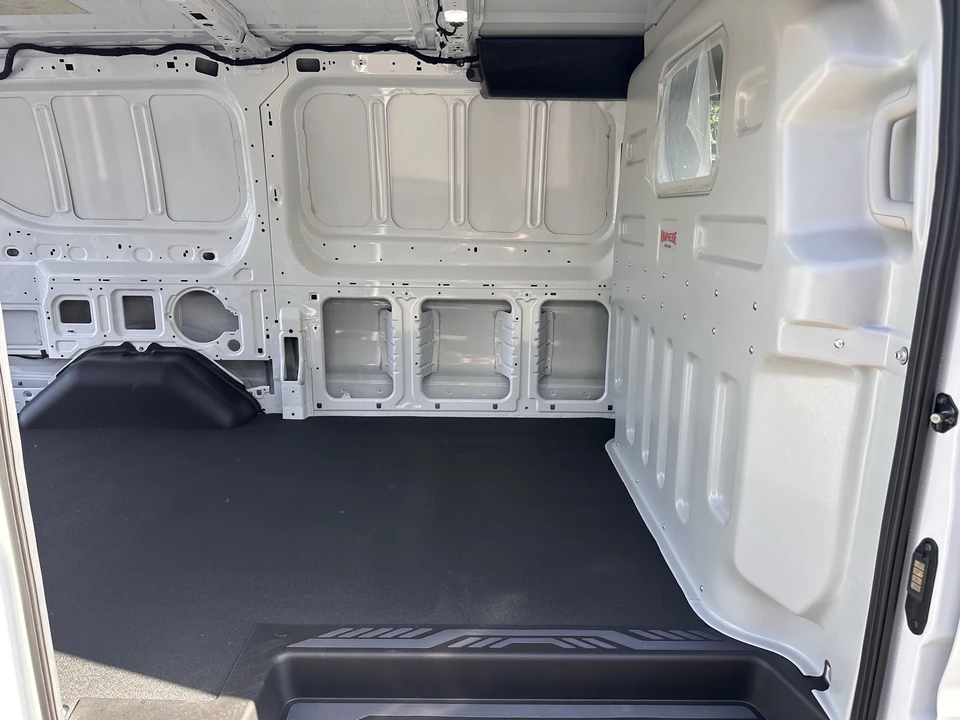2026 Ford Transit - Image 13 of 25