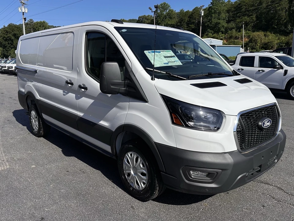 2026 Ford Transit - Image 4 of 25